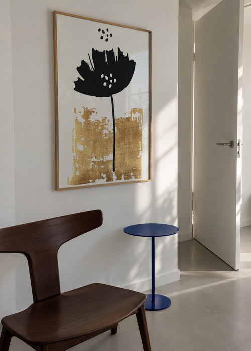 Black Poppy - Framed poster in an interior