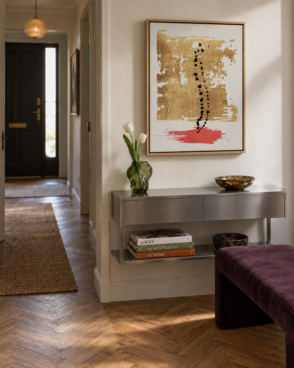 Drip drop - Framed canvas in an interior