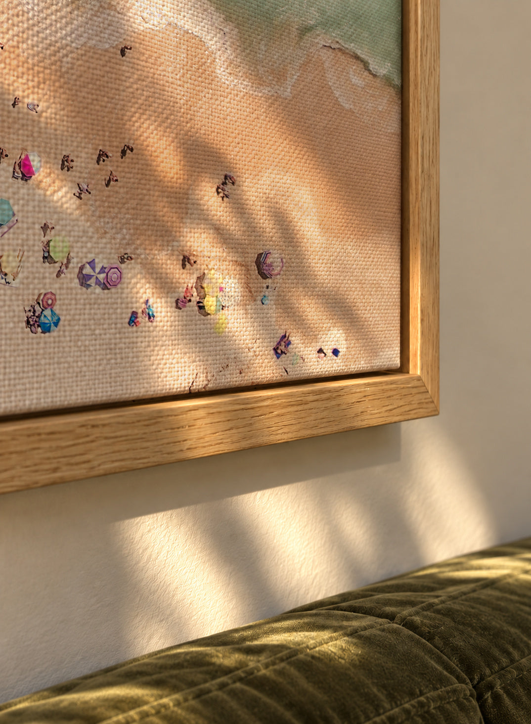 Pastel Beach - Framed canvas detail