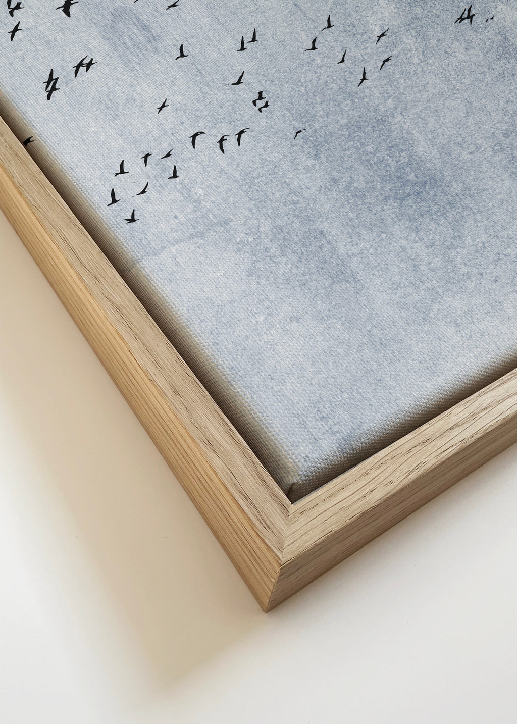 Moving on - Blue - Framed canvas detail