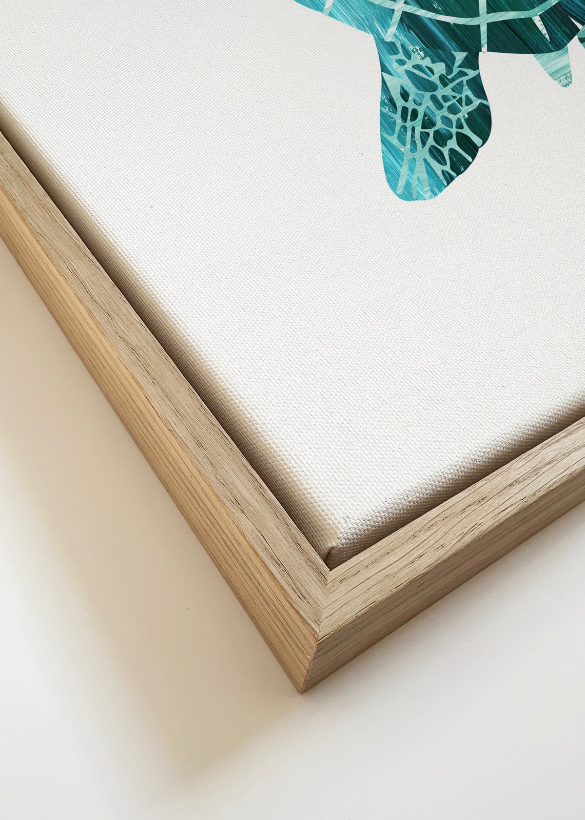 Shielded love - Framed canvas detail