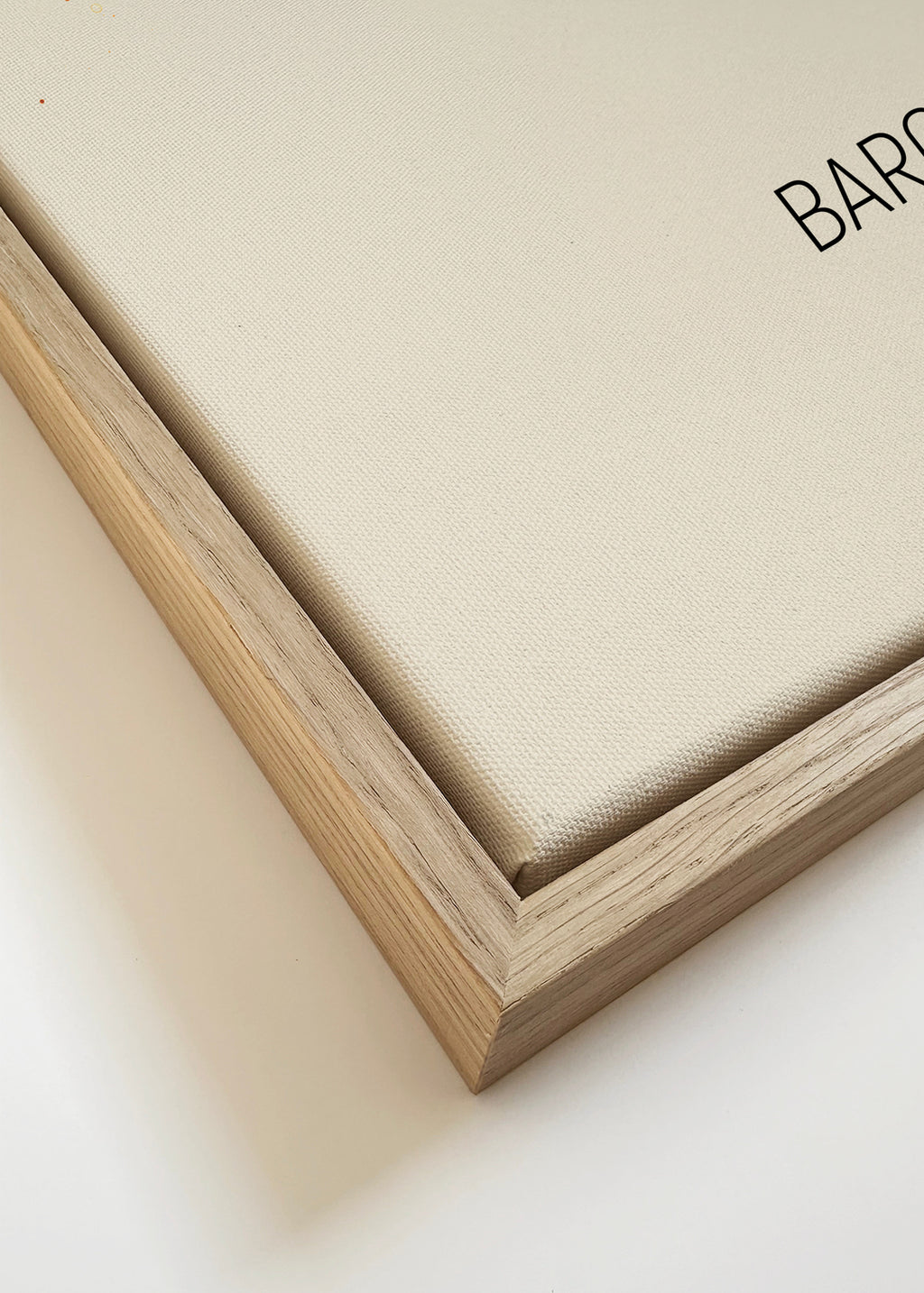 Barcelona Skyline en beige - Framed canvas detail