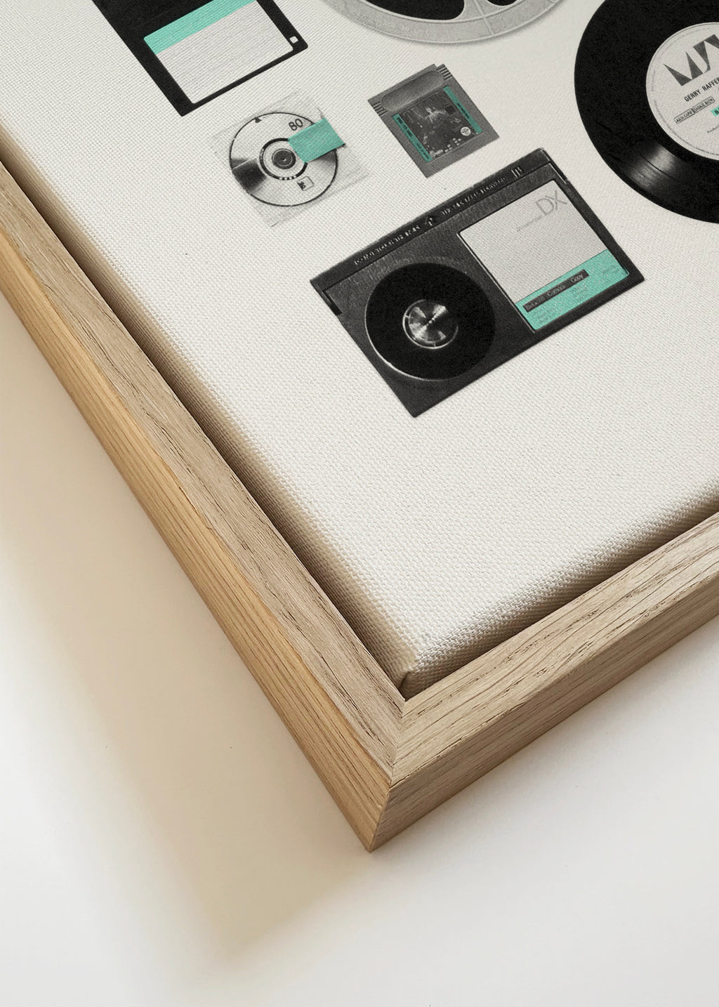Data - Framed canvas detail
