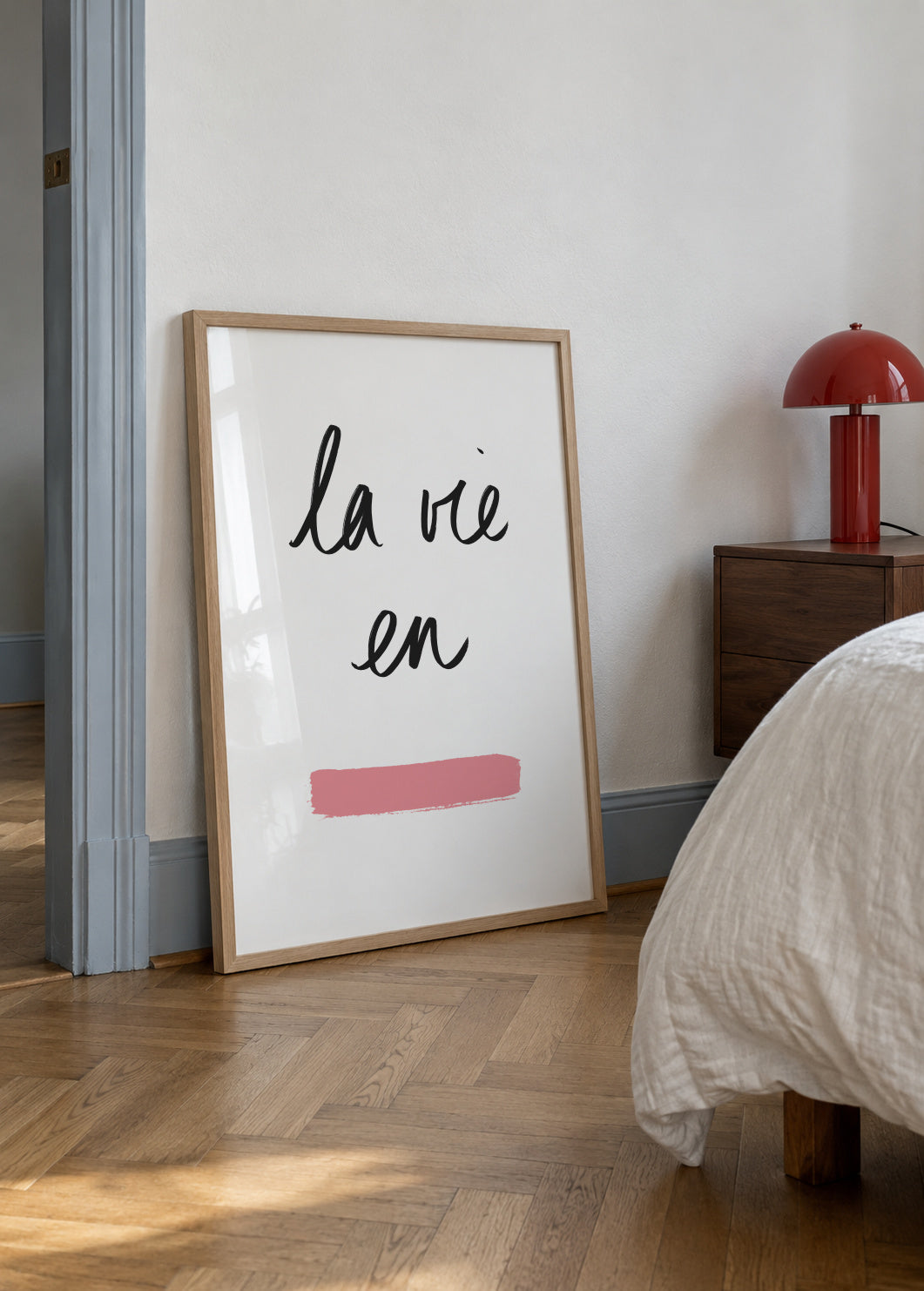La Vie en Rose - Framed poster in an interior