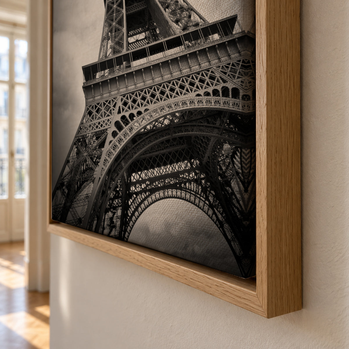 Eiffel Tower DYNAMIC - Framed canvas detail