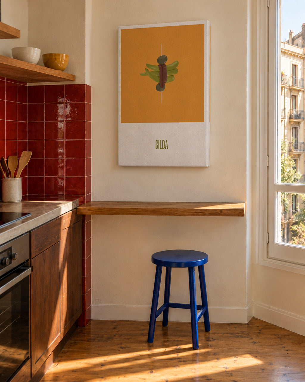 Gilda - Unframed canvas in an interior