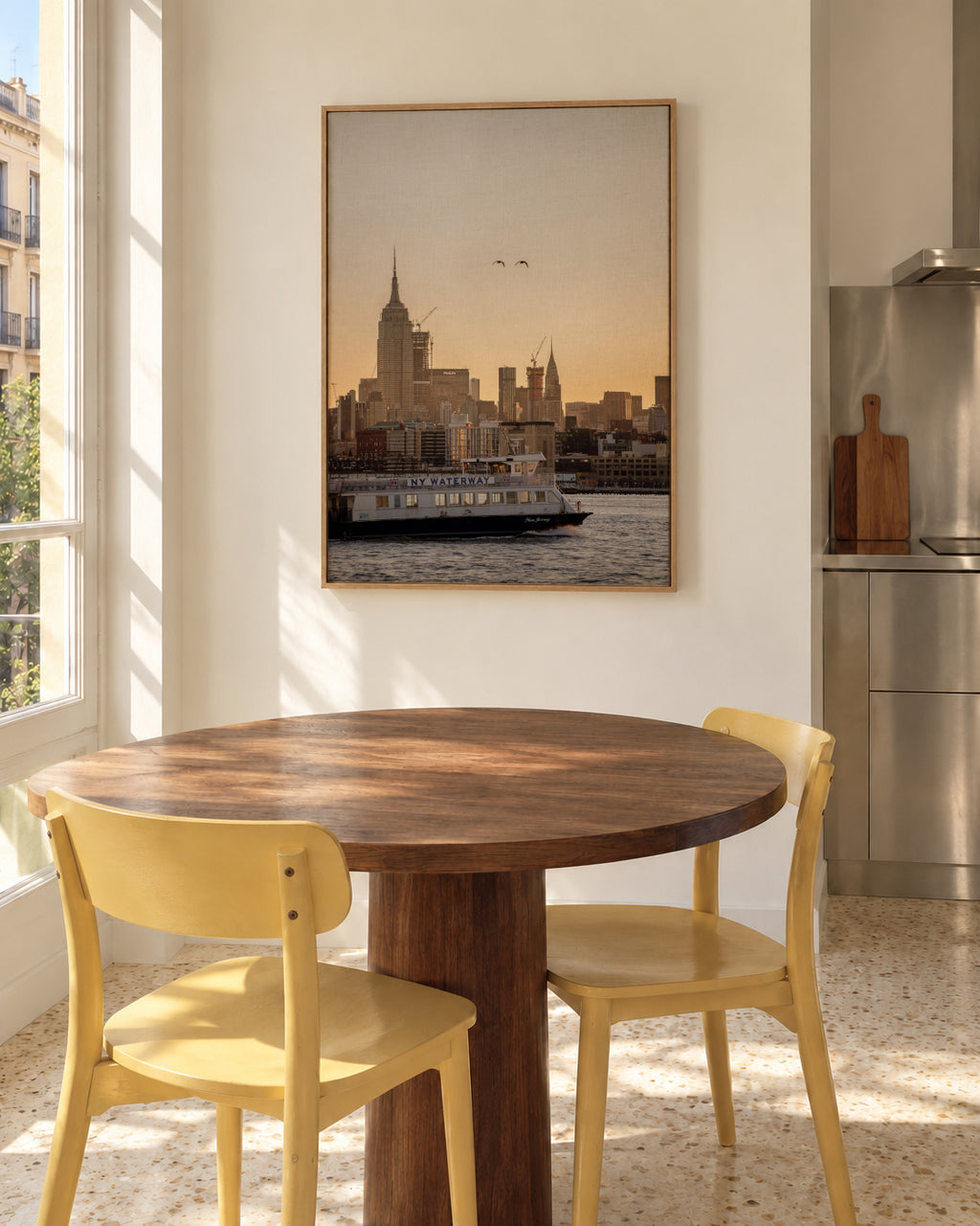 Manhattan Transfer - Framed canvas in an interior