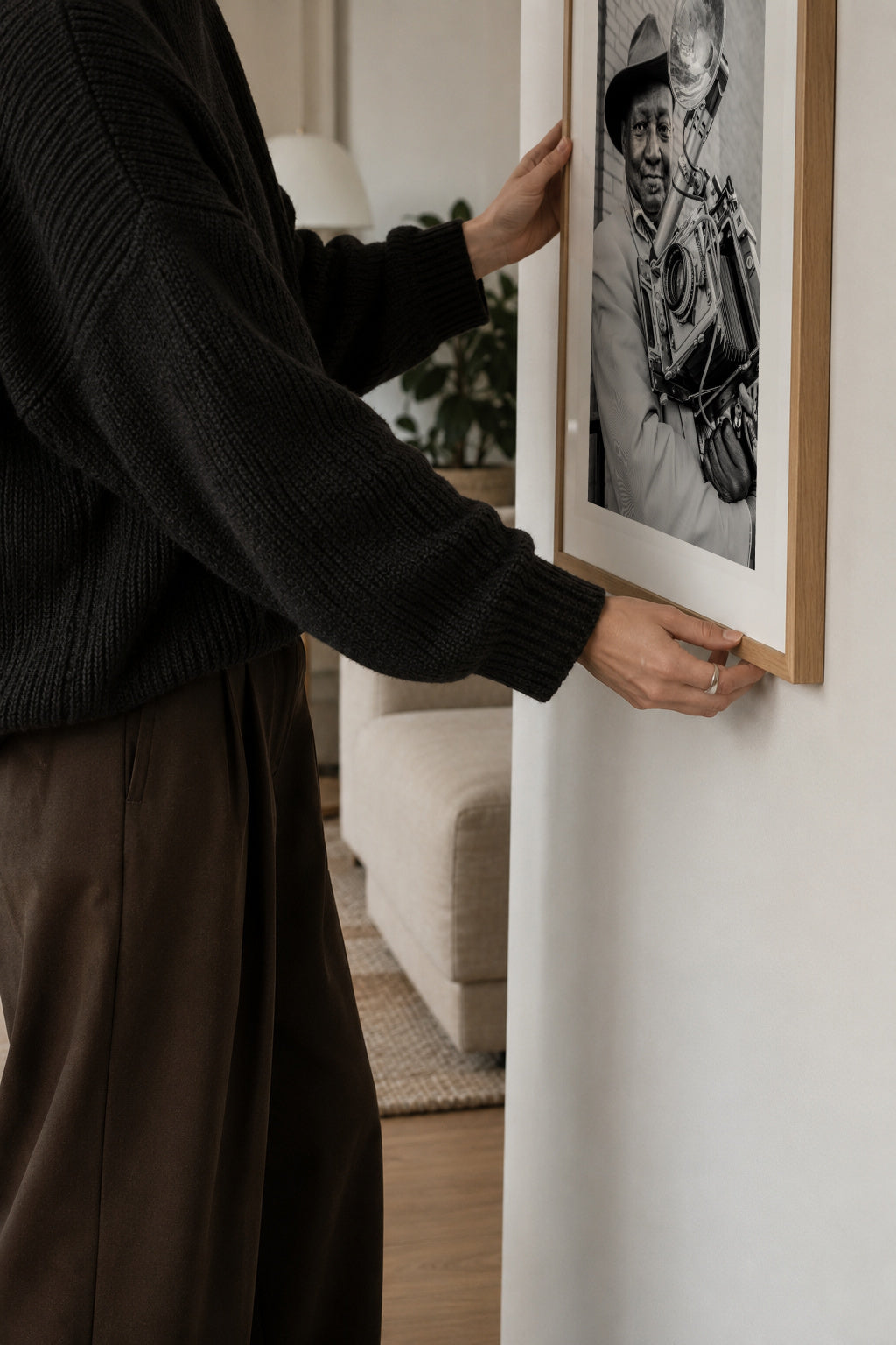 MrLouis MendesNYCUSA Street Photography Icon - Framed poster detail
