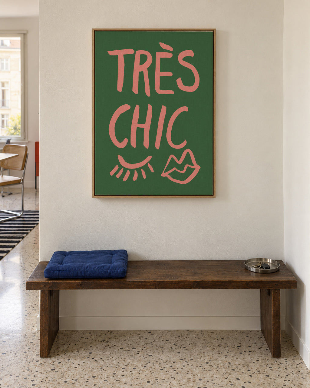 TrAus Chic Green - Framed canvas in an interior