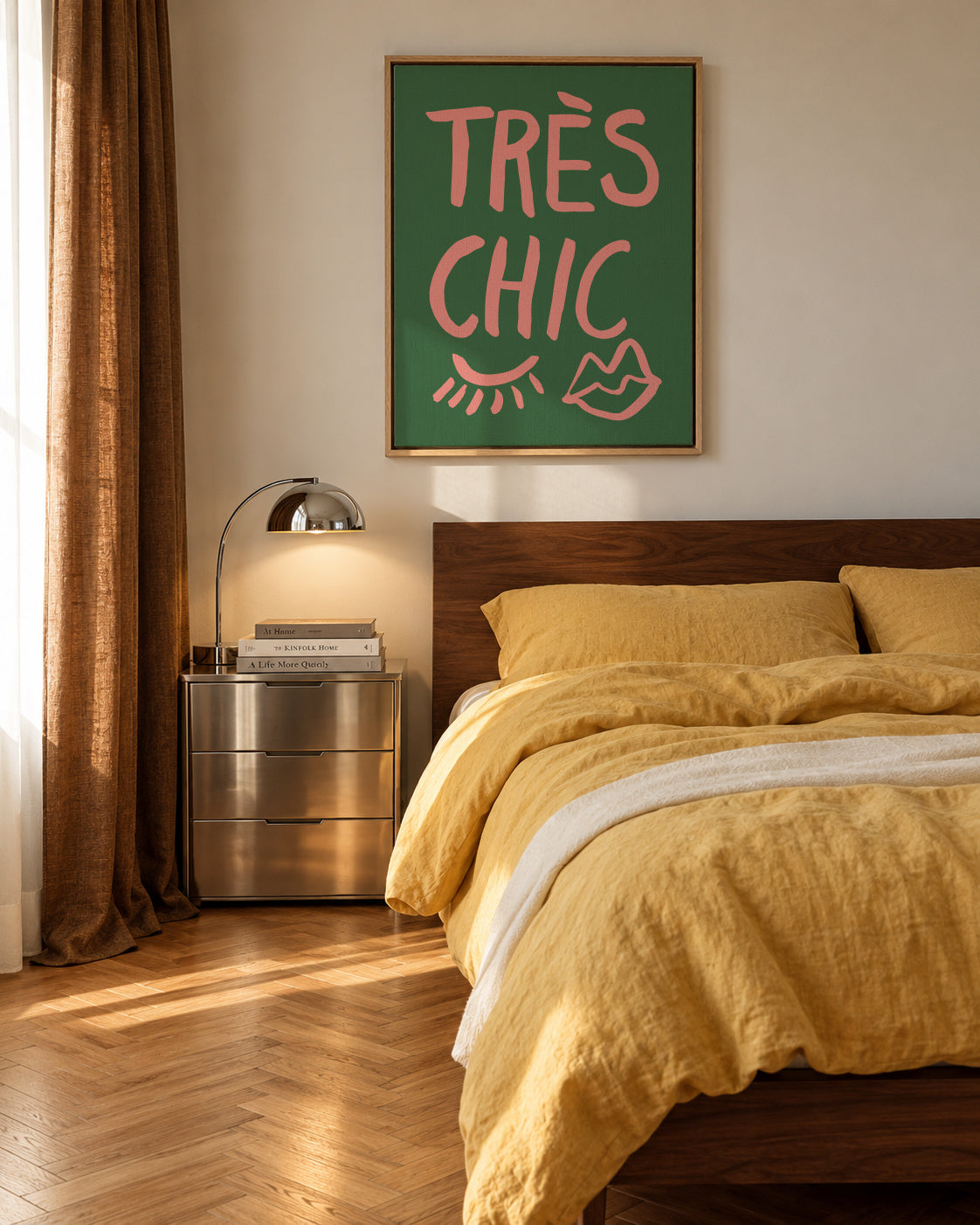 TrAus Chic Green - Framed canvas in an interior