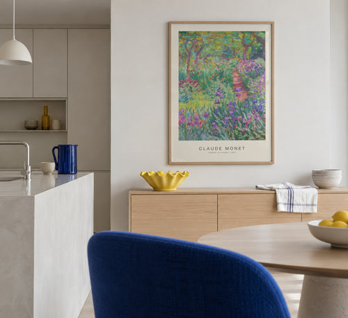 Garden in Giverny (Special Edition) - Claude Monet - Framed poster in an interior