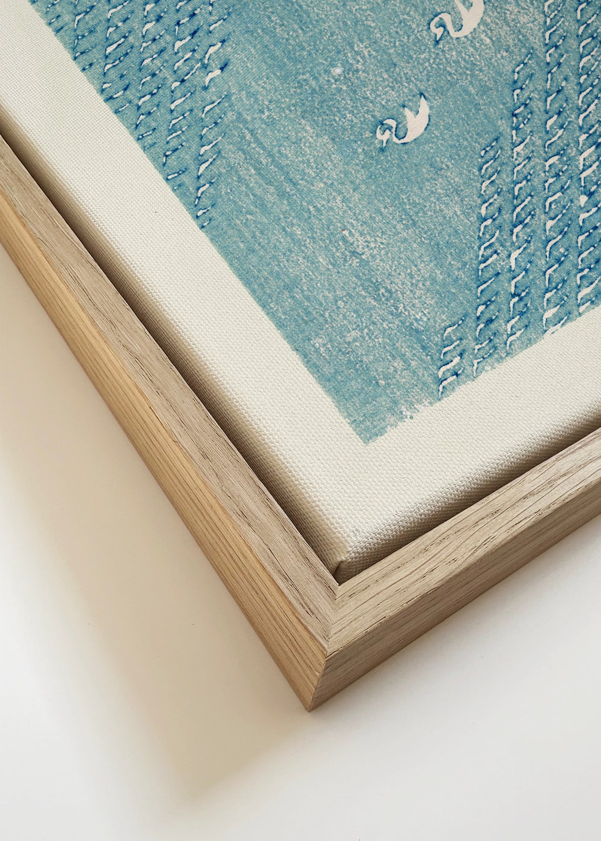 Blue Birds Woodblock print from Yatsuo no tsubaki by Taguchi Tomoki - Framed canvas detail