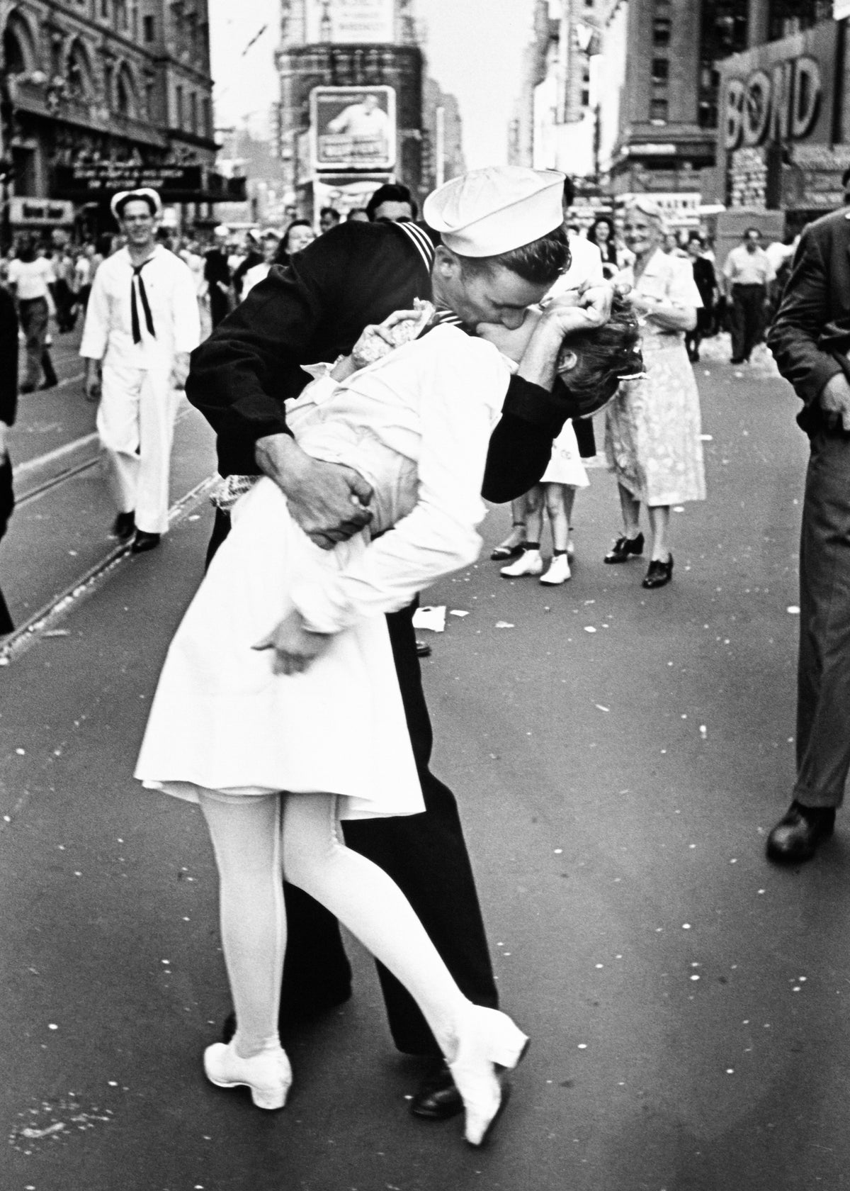 V-J Day Kiss Poster - vintage photograph - Unframed art print