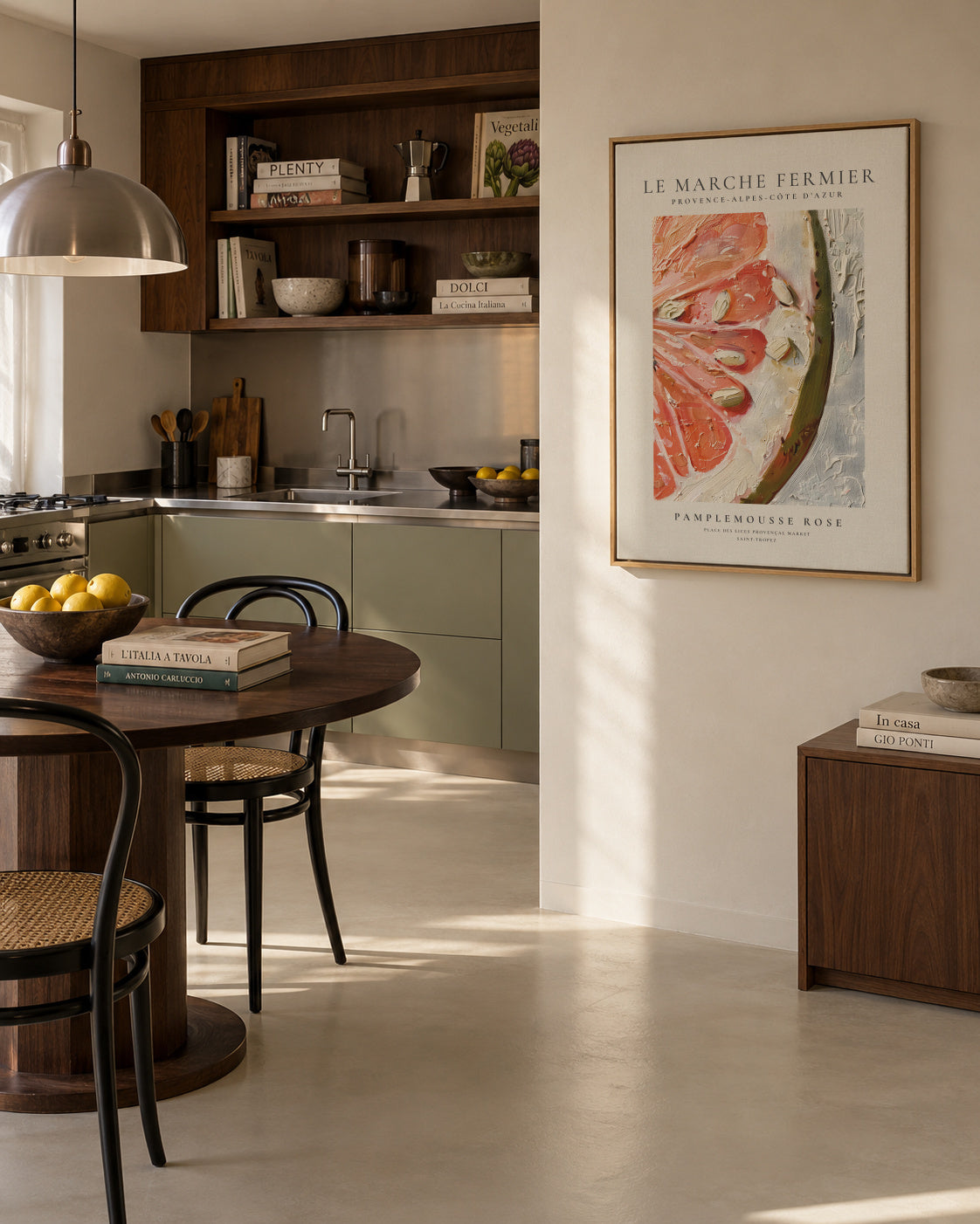 Le marche fermier - PAMPLEMOUSSE ROSE - Framed canvas in an interior