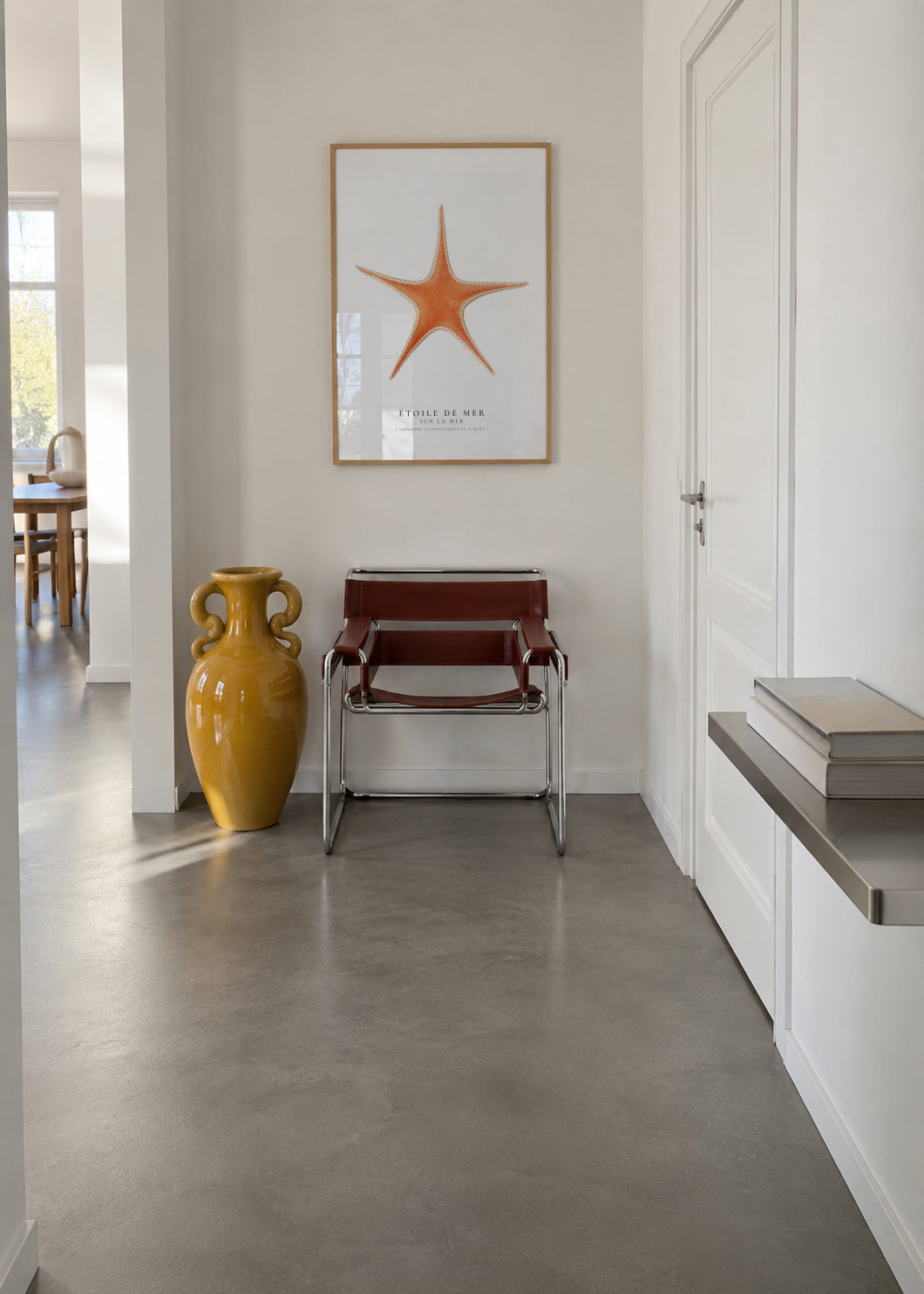 Starfish (Étoile de mer) I - Sealife Collection - Framed poster in an interior