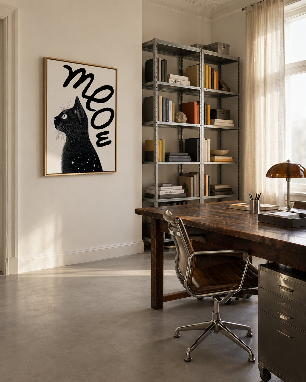 Meow (Cat portrait) - Framed canvas in an interior