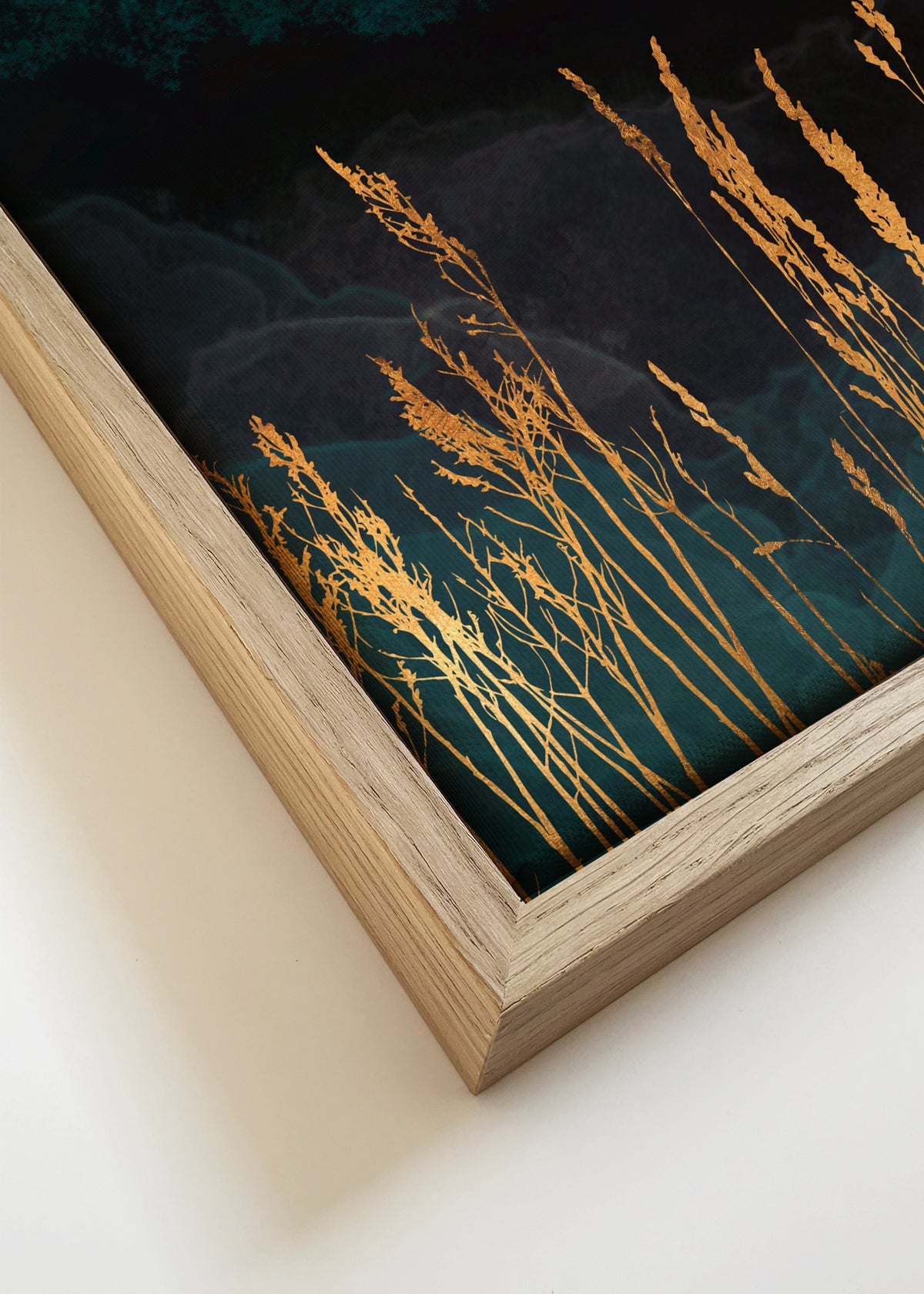 Elegant Flight - Framed canvas detail