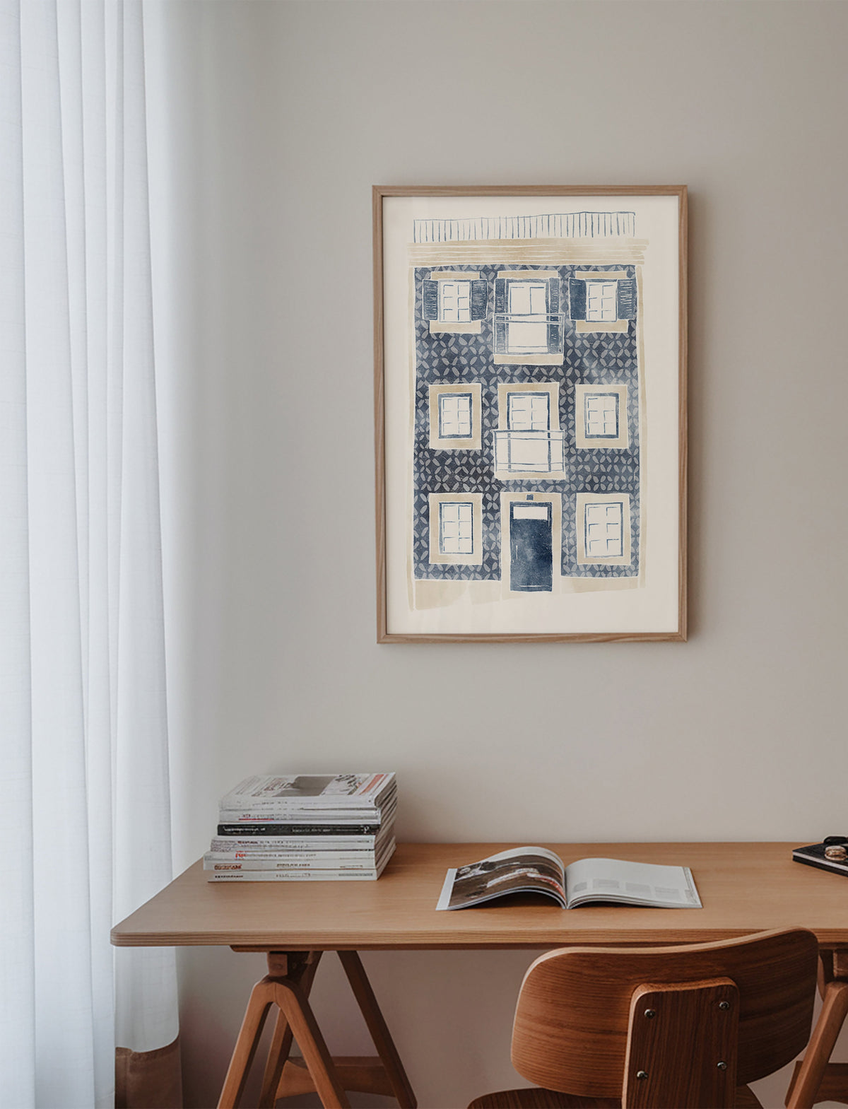 Ilustración de fachada con azulejos y balcones – Product2