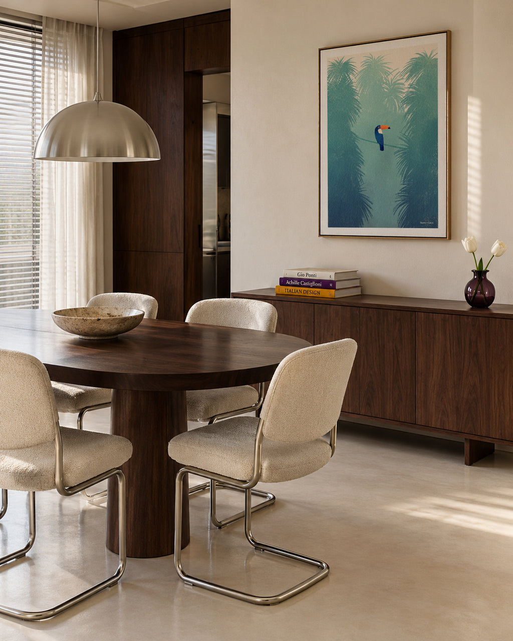 Toucan - Framed canvas in an interior