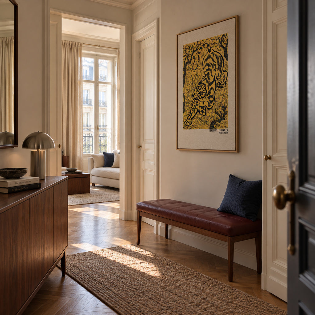 Tigre Dans Les Jungles Poster - Framed canvas in an interior