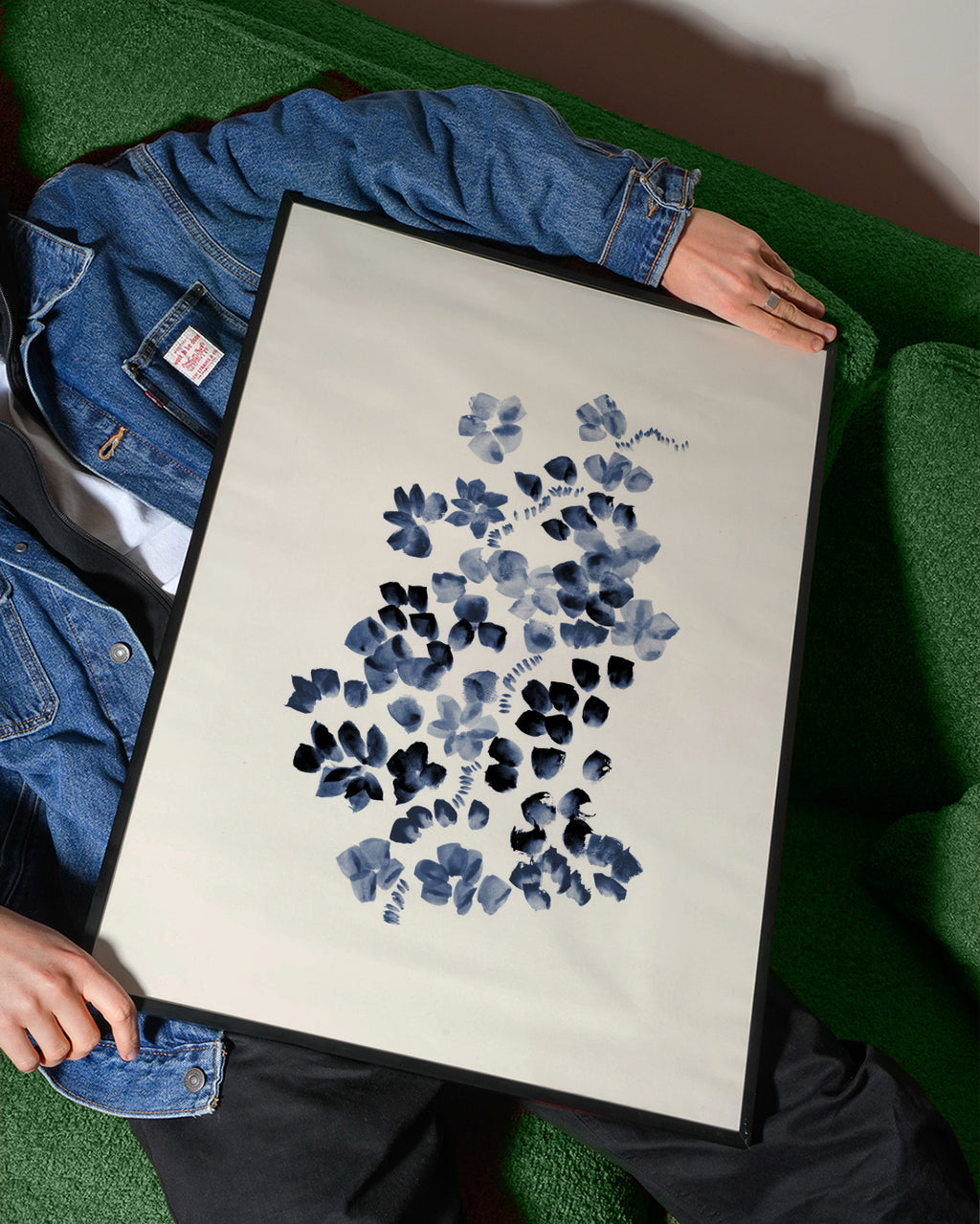 20 Blossoms On a Vine I 24x36 - Framed poster detail