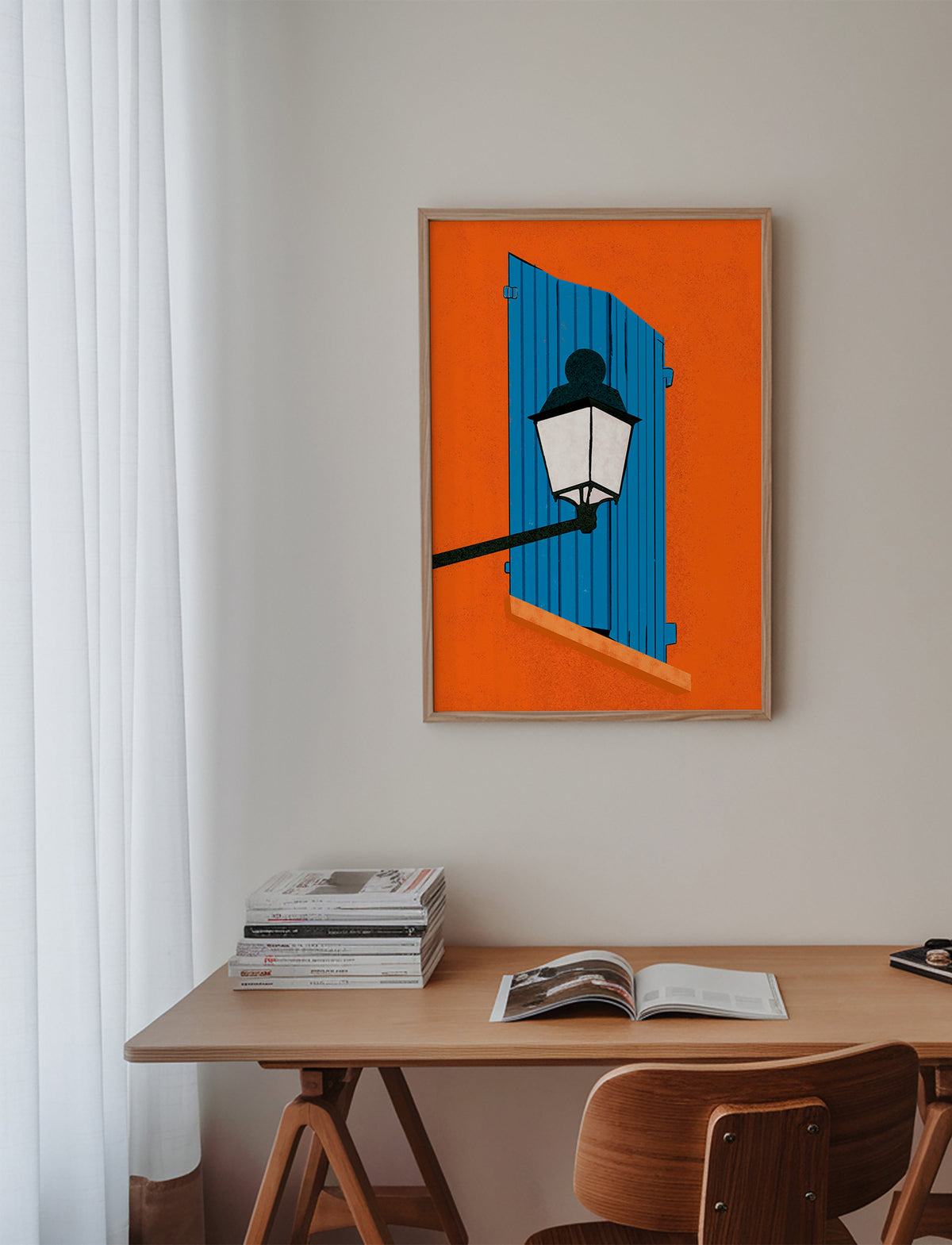 Ilustración de ventana y farol en persiana azul – Product3