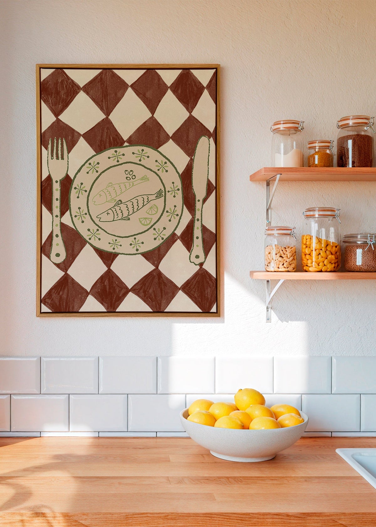 Cuadro de cocina con plato de pescado y mantel de rombos – Canvas2