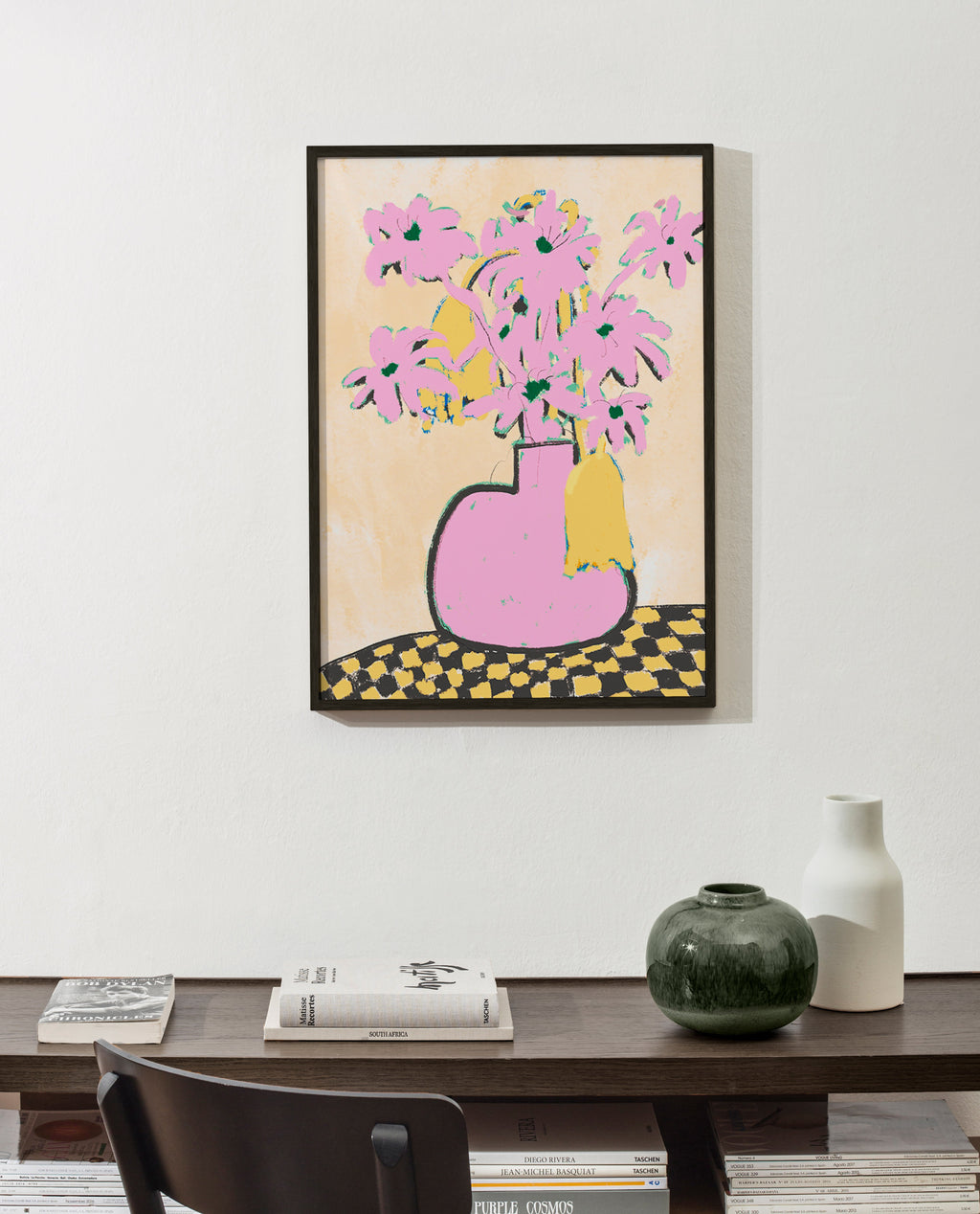 Lámina botánica con jarrón rosa y flores – Product2