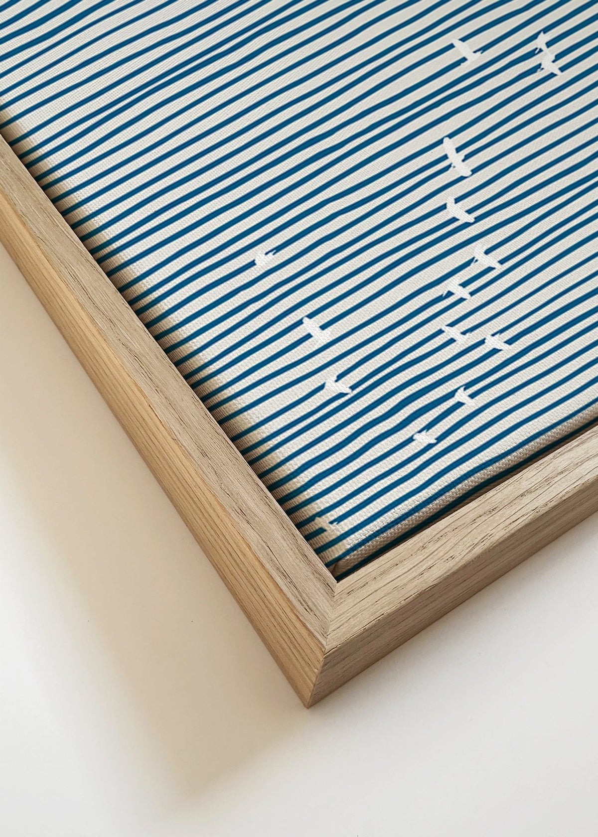 Cuadro de paisaje con velas minimalistas – Canvas detail