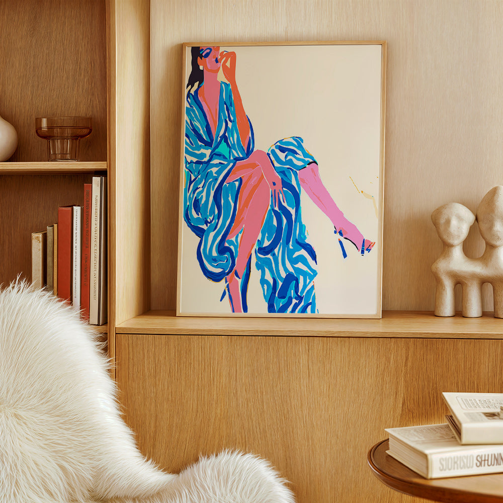 Ilustración de mujer con bata estampada – Product1