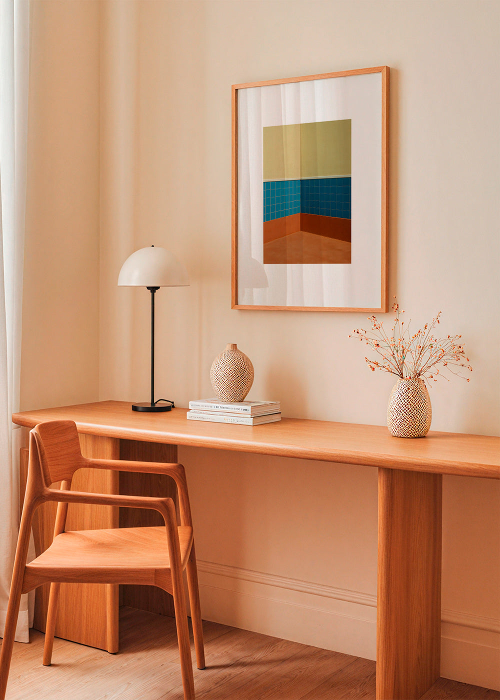 Cuadro minimalista: esquina de azulejos azules y suelo terracota – Product2
