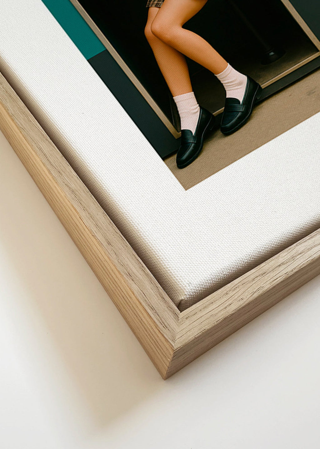 Fotografía editorial de piernas en cabina – Canvas detail