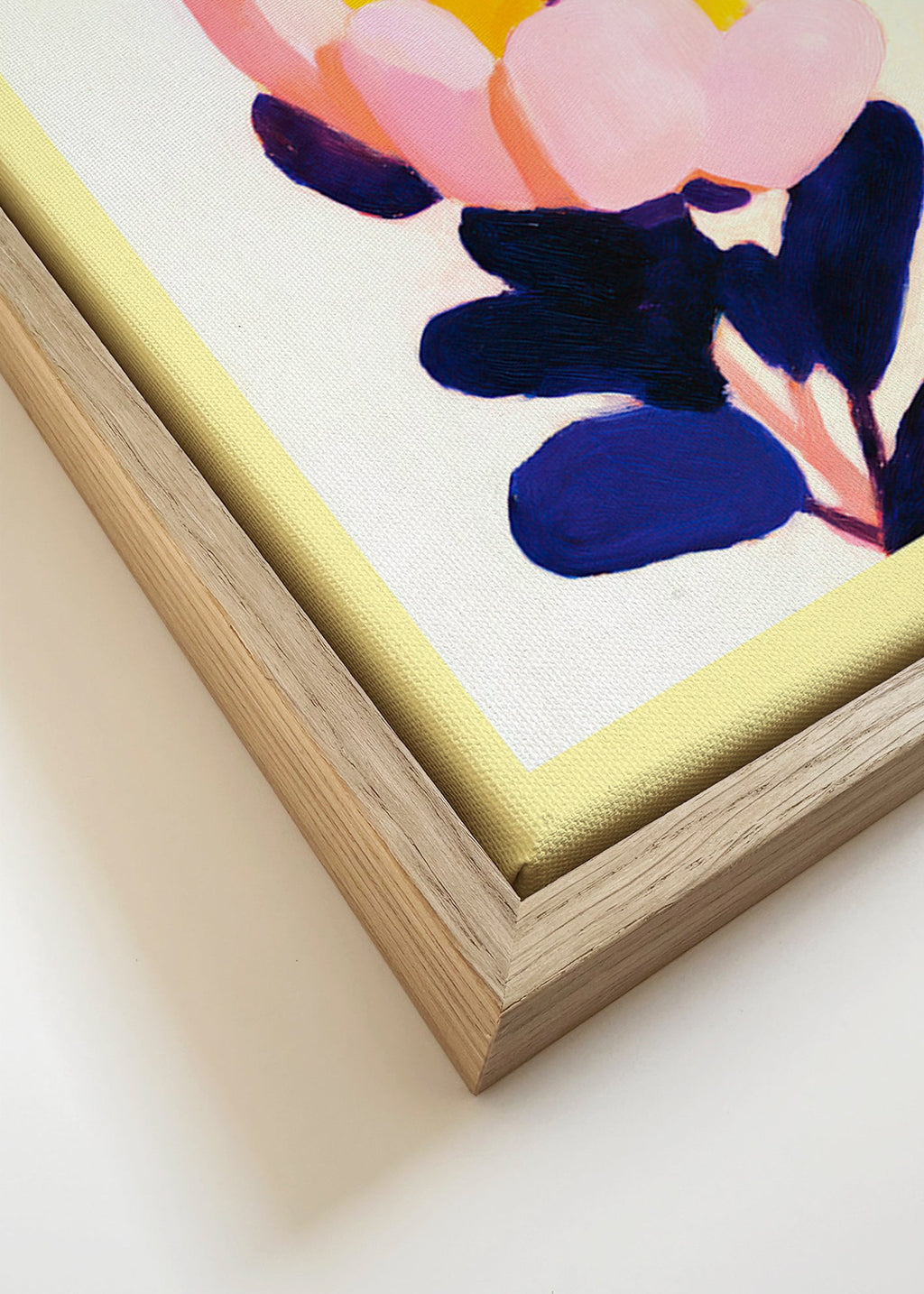 Lámina botánica: flor rosa con hojas azul profundo – Canvas detail