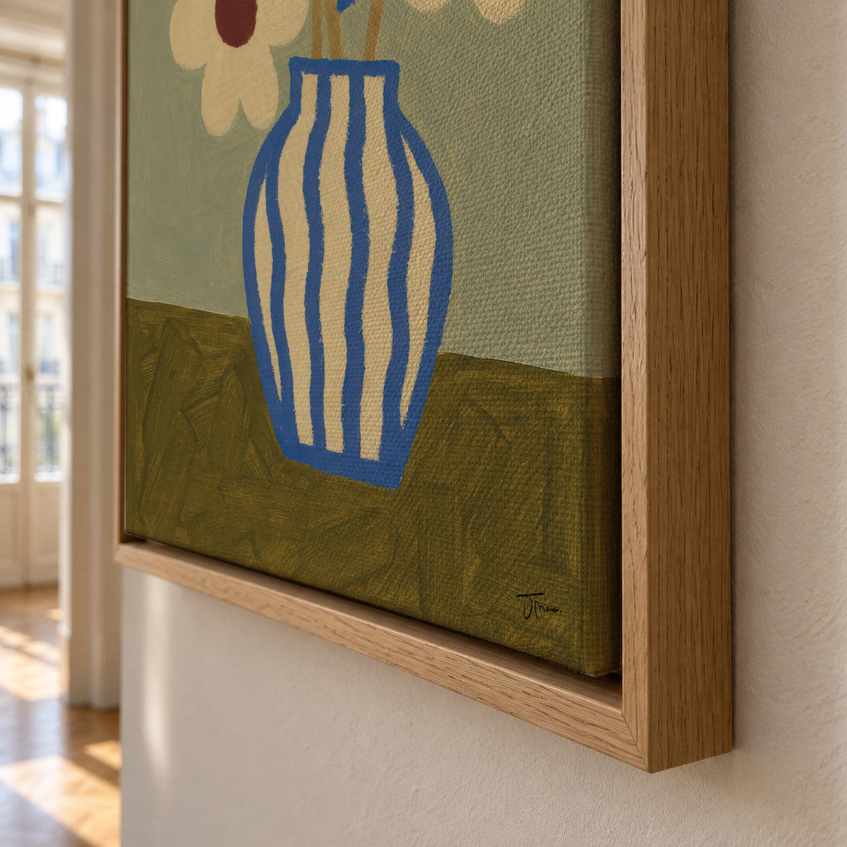 Blue Waves Vase - Framed canvas detail