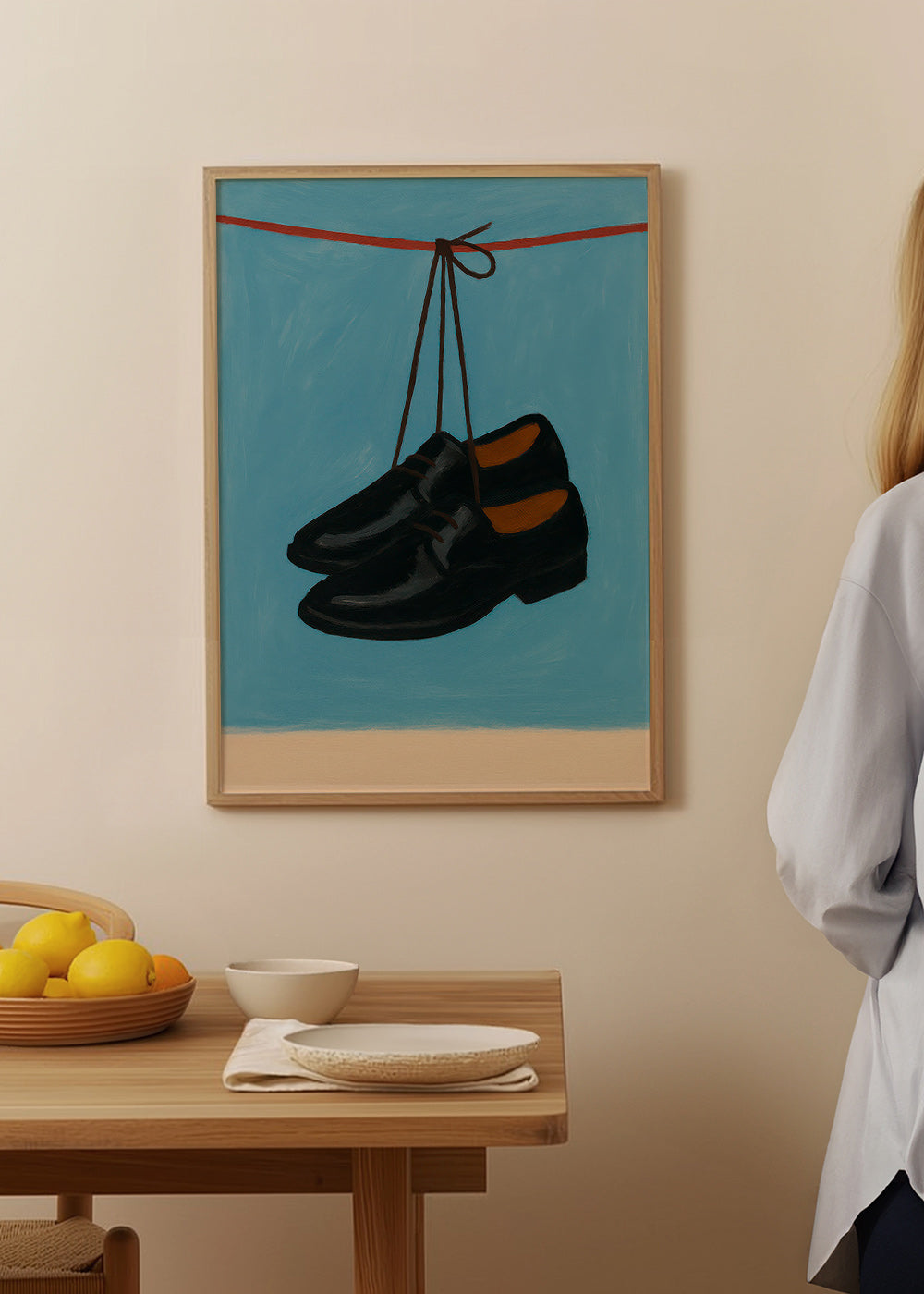 Ilustración de zapatos colgantes sobre fondo azul – Product1