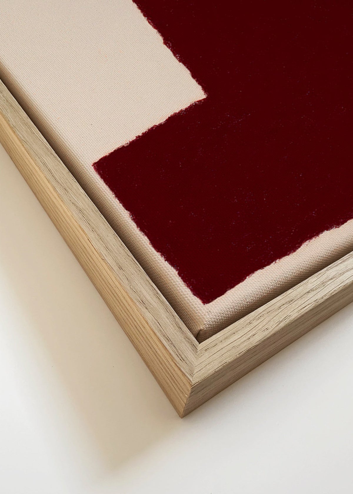 Cuadro abstracto con gran bloque burdeos – Canvas detail