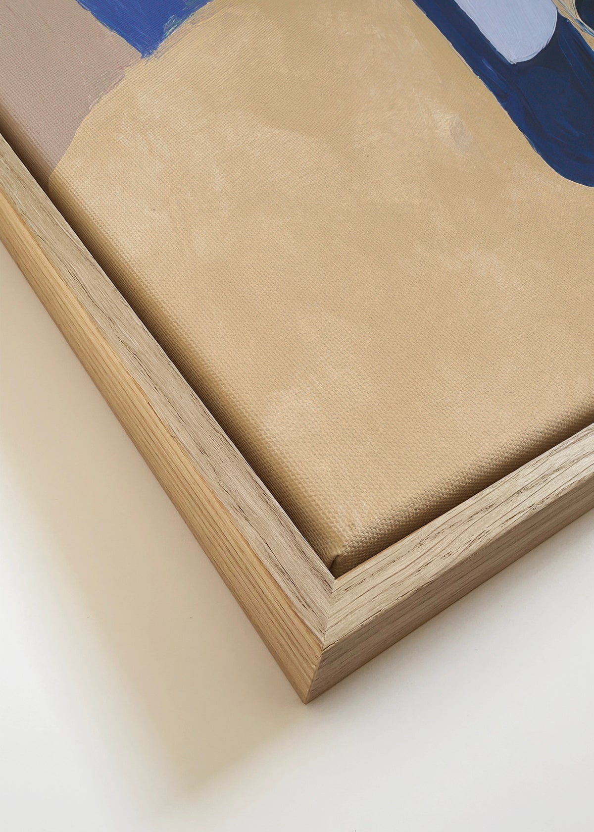 The Reader - Framed canvas detail