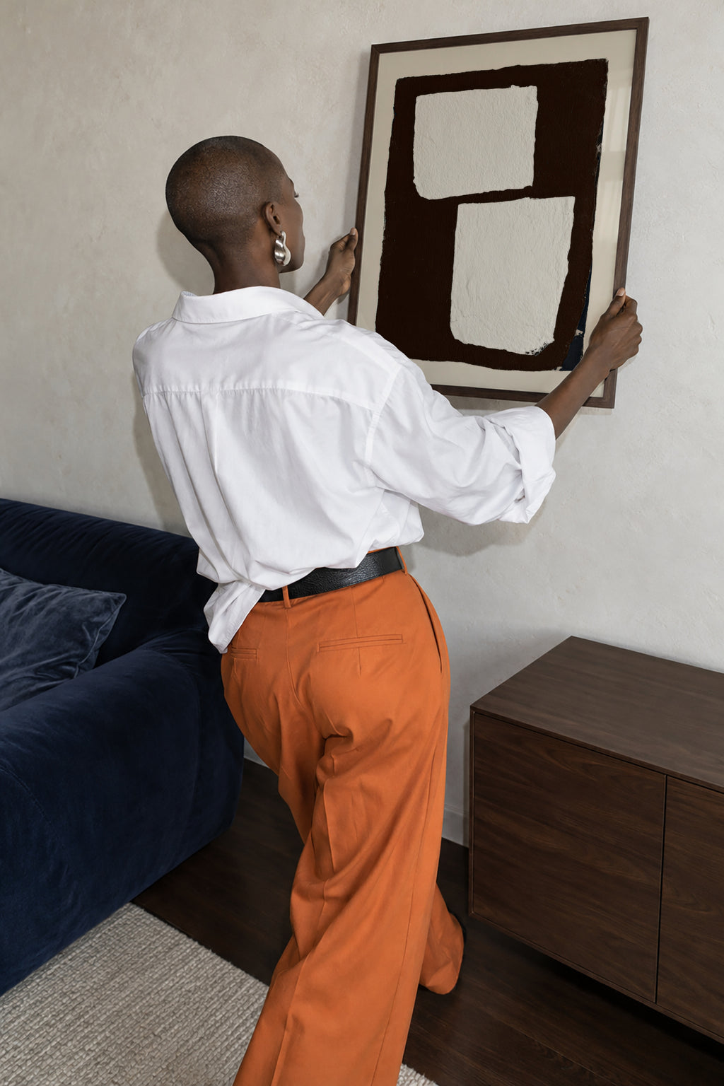 Mocha Balance - Framed poster in an interior