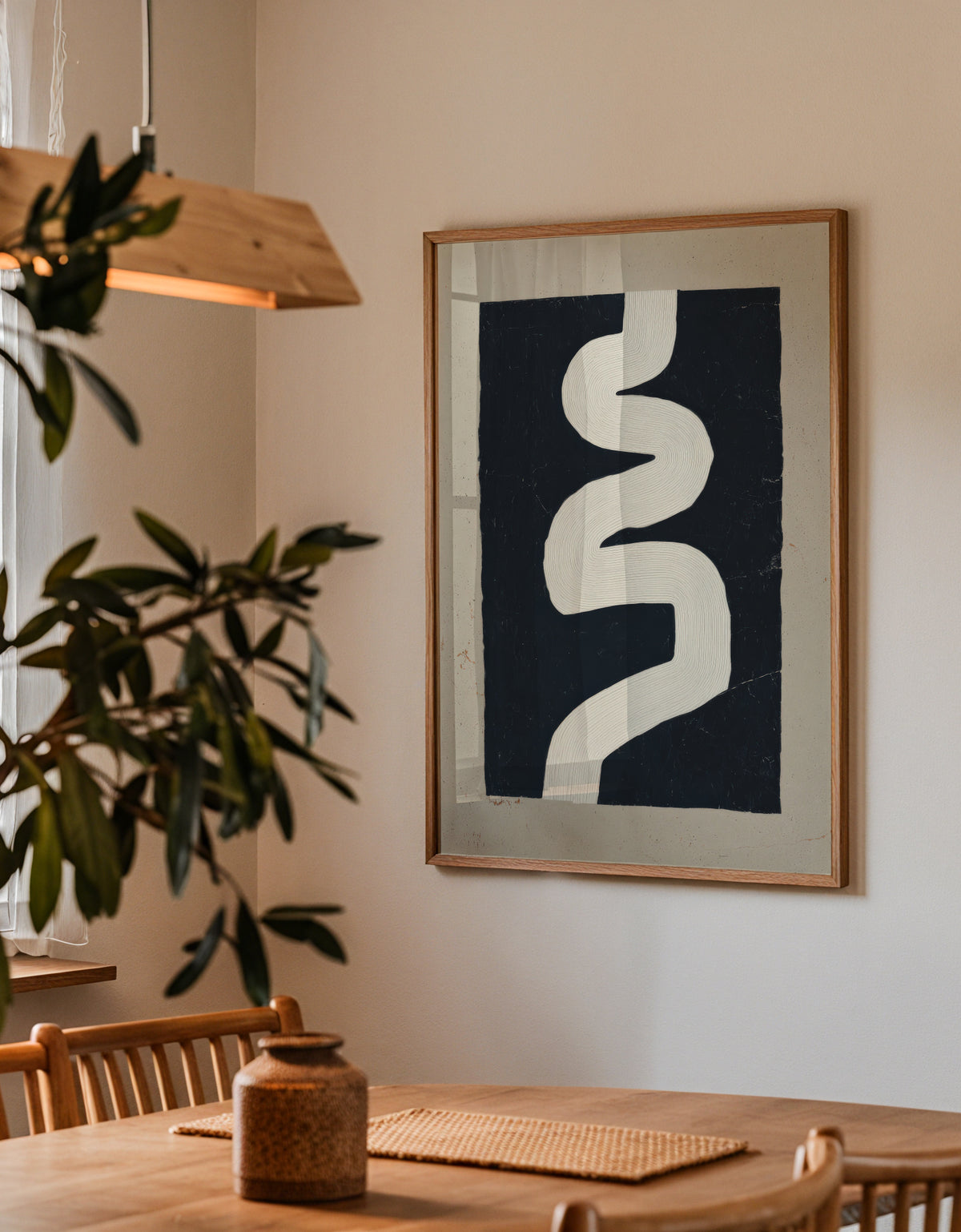 White Curve - Framed poster detail